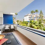 Cristianos 2 Bedroom Quiet Complex 200 Meters From The Ocean 아파트