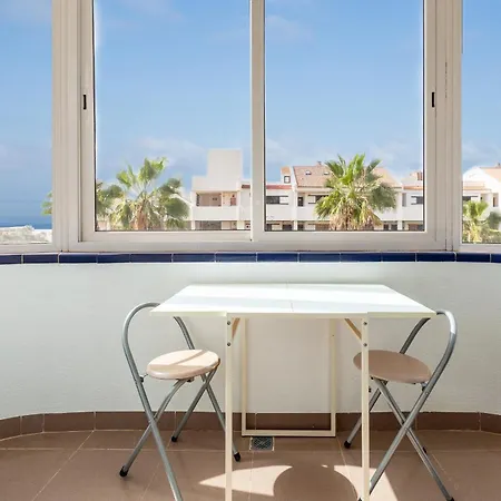 Cristianos 2 Bedroom Quiet Complex 200 Meters From The Ocean Los Cristianos (Tenerife)