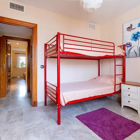 Apartment Cristianos 2 Bedroom Quiet Complex 200 Meters From The Ocean *