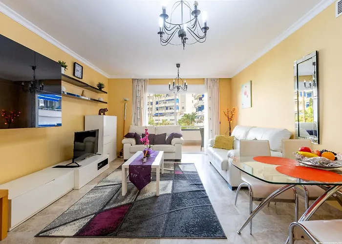 Cristianos 2 Bedroom Quiet Complex 200 Meters From The Ocean Apartment